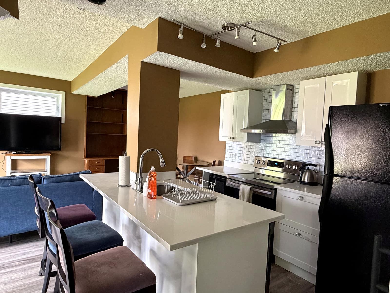 2BR Suite | Near Nose Hill photo 12