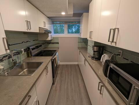 2BR Lower Suite | Shared Fenced Yard photo 8