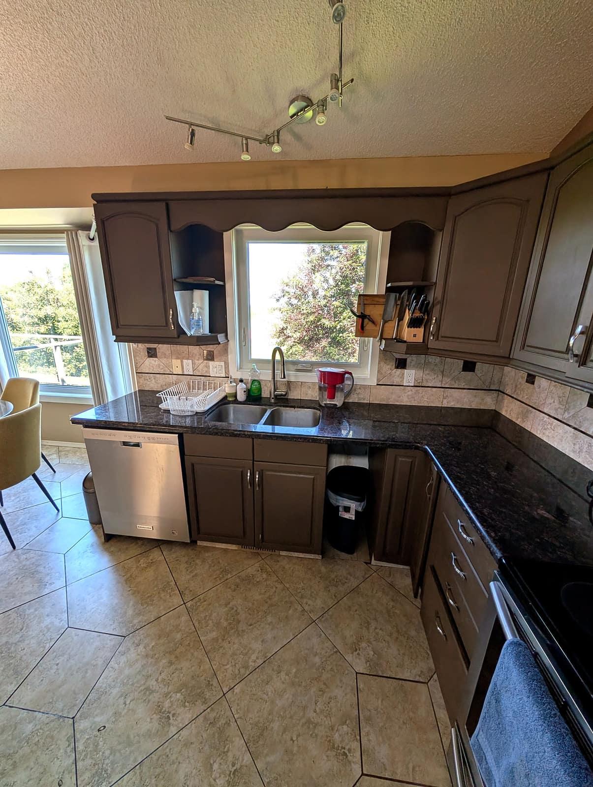 4BR Home | 3 Baths + Ping Pong photo 16