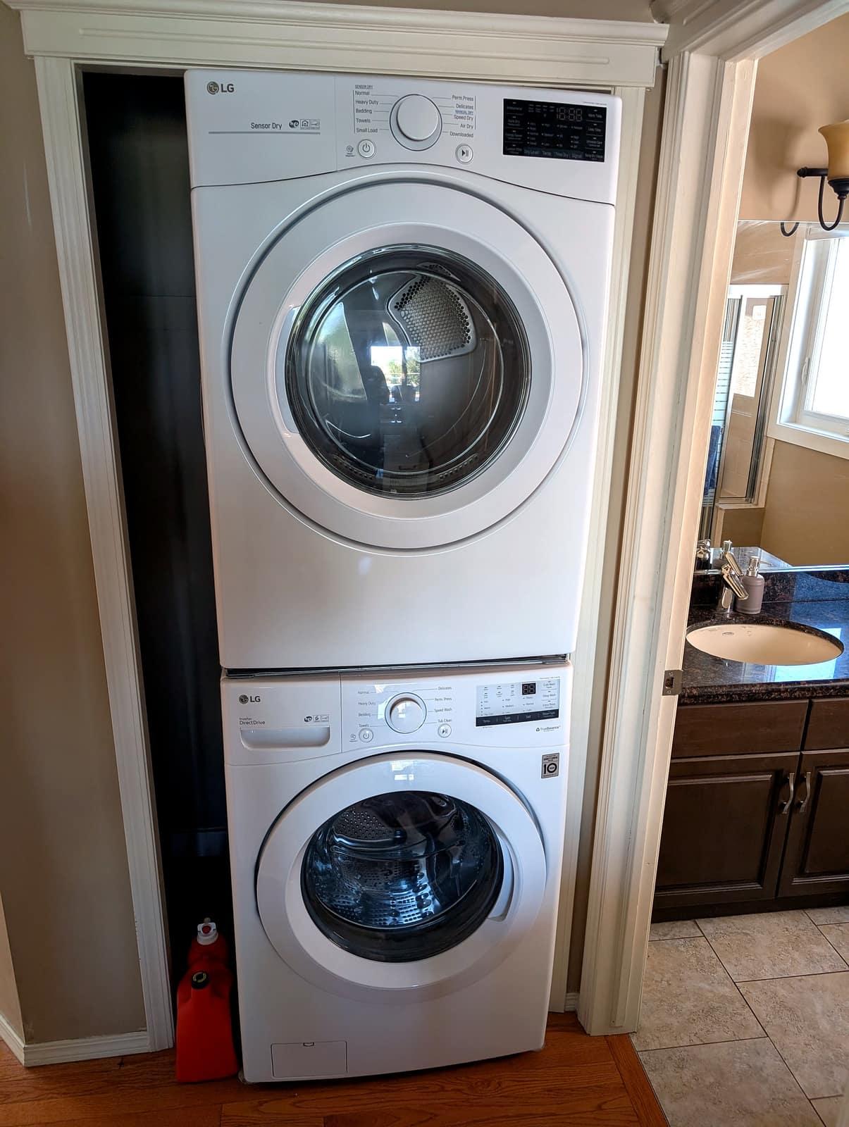 4BR Home | 3 Baths + Ping Pong photo 23